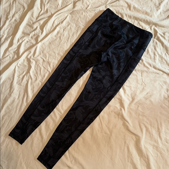 CVG *NWOT* Women's T-Flex Dinosaur Print Full Length Leggings - Picture 8 of 12